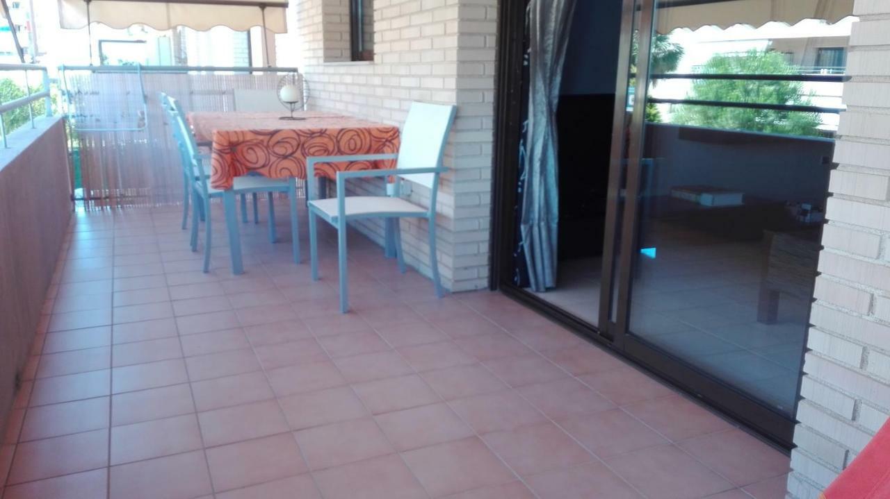 Rosa Sensat Apartment Салоу Екстериор снимка