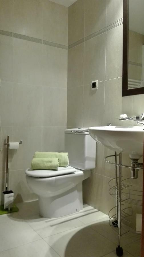 Rosa Sensat Apartment Салоу Екстериор снимка
